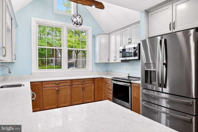 10743 LAKE EDGE CT, New Market, MD 21774