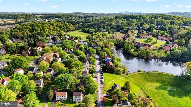 10743 LAKE EDGE CT, New Market, MD 21774