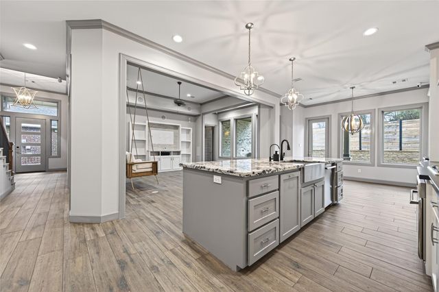 12379 Pebble View Drive, Conroe, TX 77304