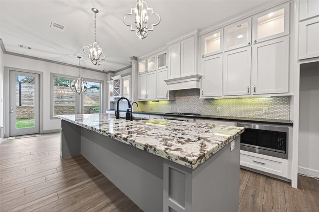 12379 Pebble View Drive, Conroe, TX 77304