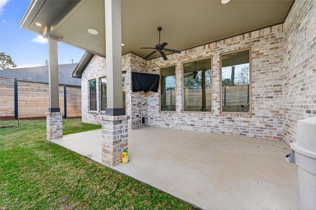 12379 Pebble View Drive, Conroe, TX 77304