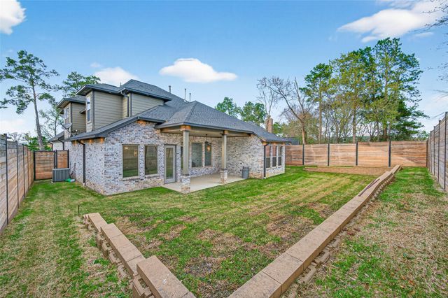 12379 Pebble View Drive, Conroe, TX 77304