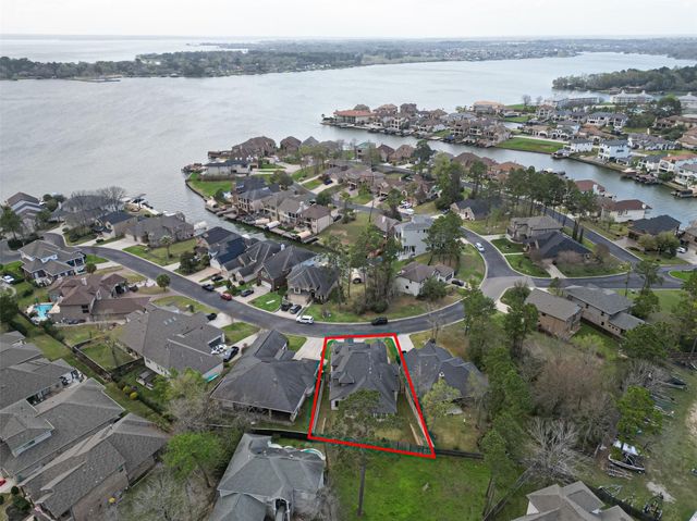 12379 Pebble View Drive, Conroe, TX 77304