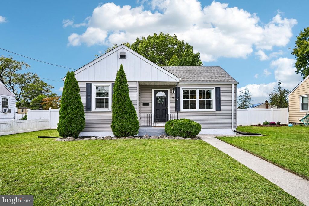 95 SHEPHERD RD, Cherry Hill, NJ 08034 — exterior