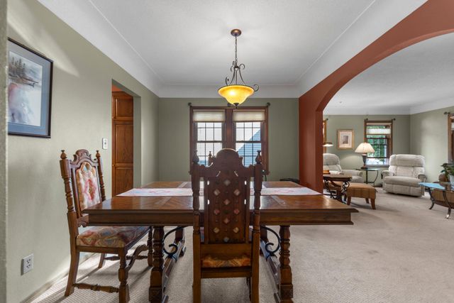 15 Belvidere Street W, Saint Paul, MN 55107