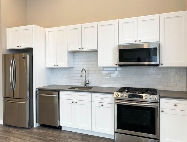 345 Pleasant St 1, Watertown, MA 02472