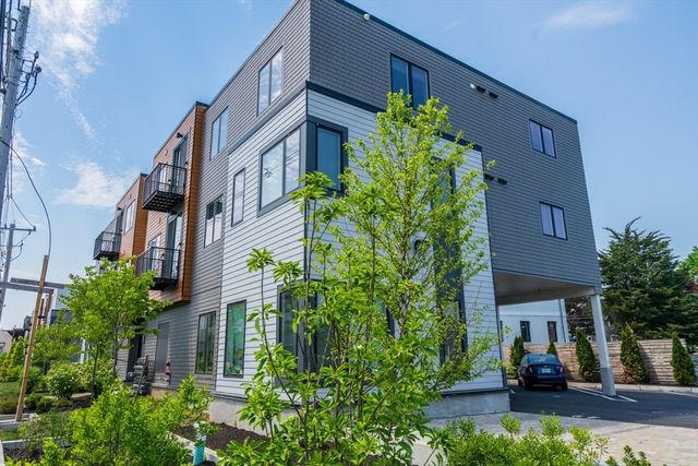 345 Pleasant St 1, Watertown, MA 02472