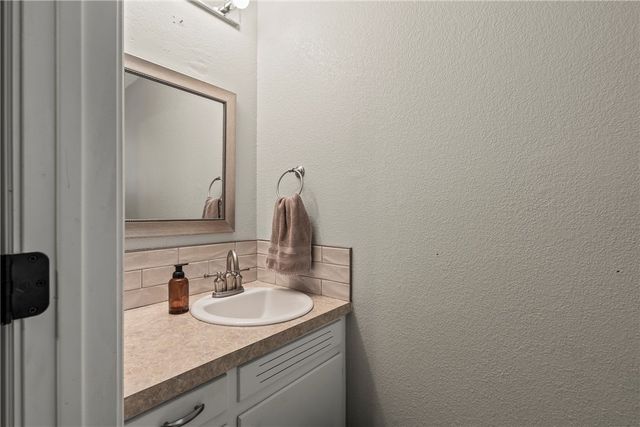 2005 Patti Avenue, Springdale, AR 72762