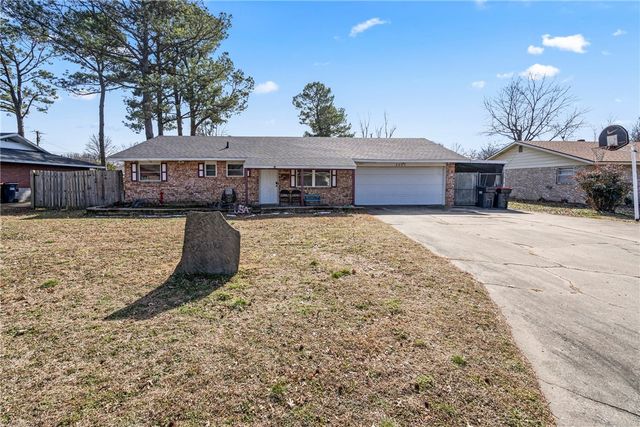 2005 Patti Avenue, Springdale, AR 72762