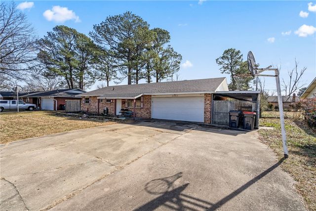 2005 Patti Avenue, Springdale, AR 72762