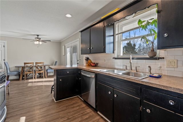 2005 Patti Avenue, Springdale, AR 72762