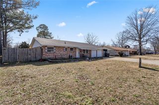 2005 Patti Avenue, Springdale, AR 72762