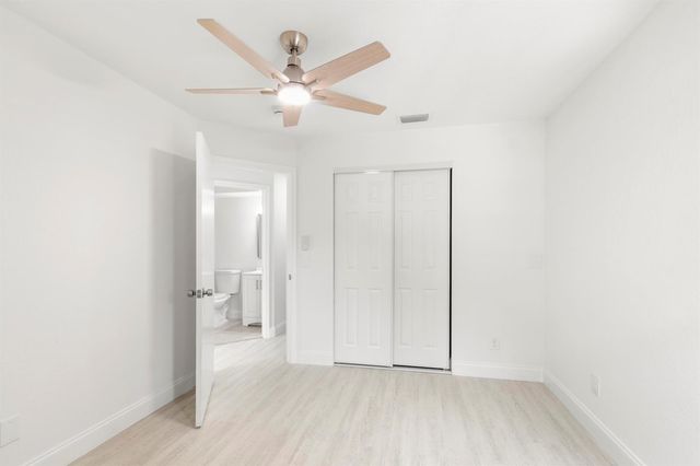 500 Crosswinds Drive F1, Greenacres, FL 33413