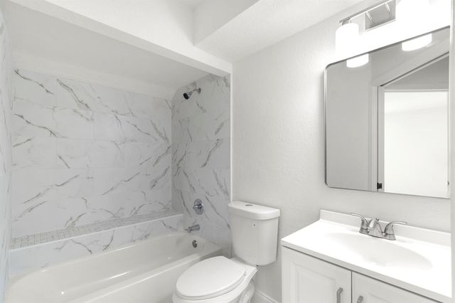 500 Crosswinds Drive F1, Greenacres, FL 33413