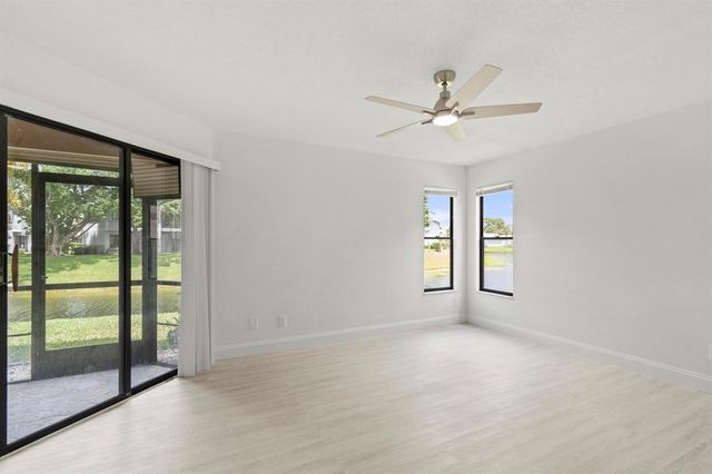 500 Crosswinds Drive F1, Greenacres, FL 33413