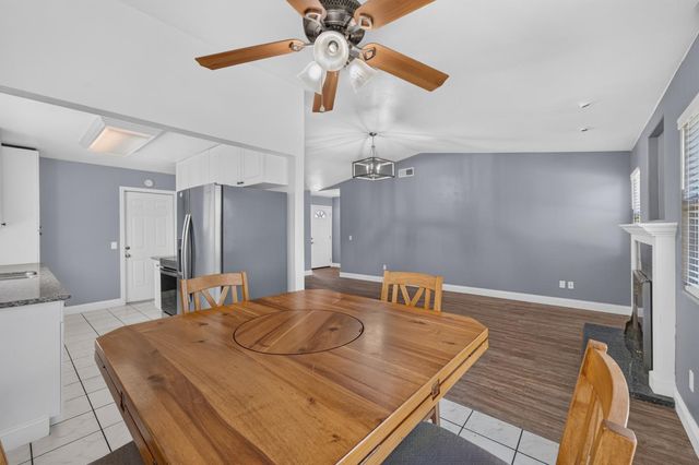 10951 Hirschfeld Way, Rancho Cordova, CA 95670