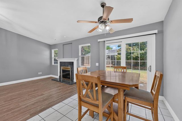 10951 Hirschfeld Way, Rancho Cordova, CA 95670