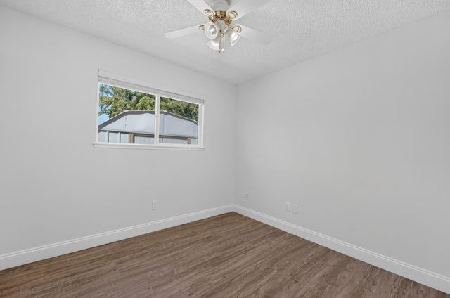 10951 Hirschfeld Way, Rancho Cordova, CA 95670