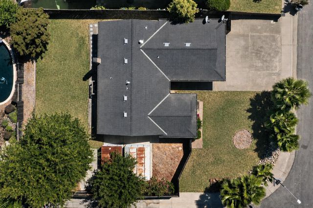 10951 Hirschfeld Way, Rancho Cordova, CA 95670