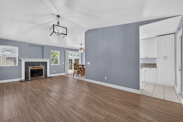 10951 Hirschfeld Way, Rancho Cordova, CA 95670