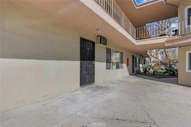 8649 Sunland Boulevard 5, Sun Valley, CA 91352