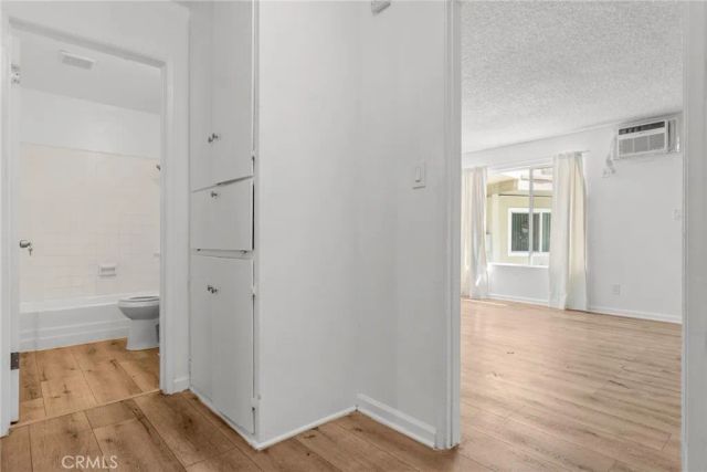 8649 Sunland Boulevard 5, Sun Valley, CA 91352