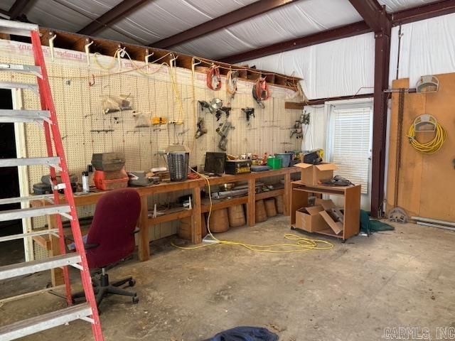 9041 N Hwy 86, Hazen, AR 72064