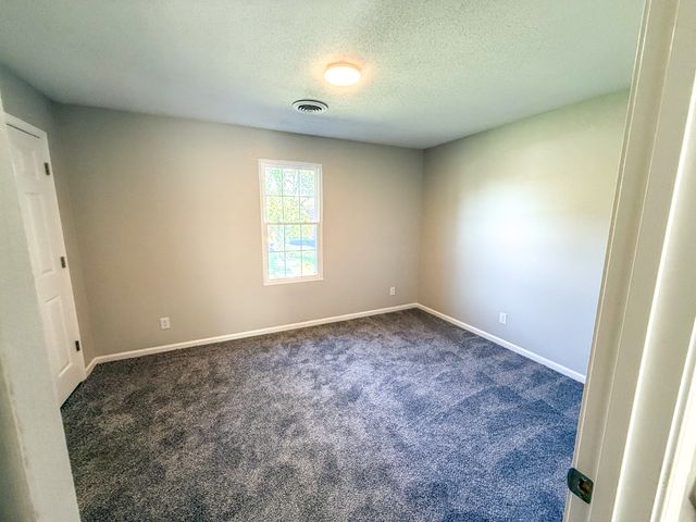 1403 Woodland St Apt B, Murfreesboro, TN 37129