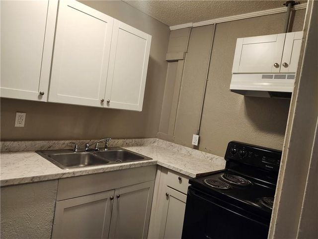 225 Straight Street, Macon, GA 31204