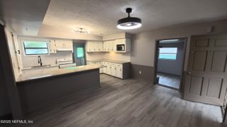 6823 BRANDEMERE Road S, Jacksonville, FL 32211