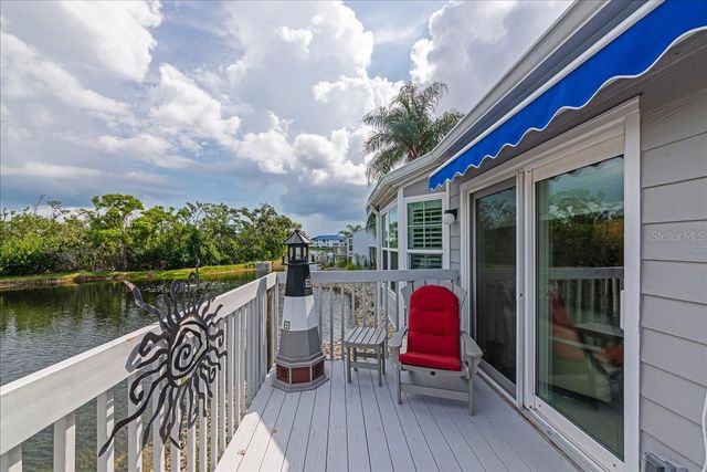 1240 SPOONBILL LANDINGS CIRCLE, Bradenton, FL 34209