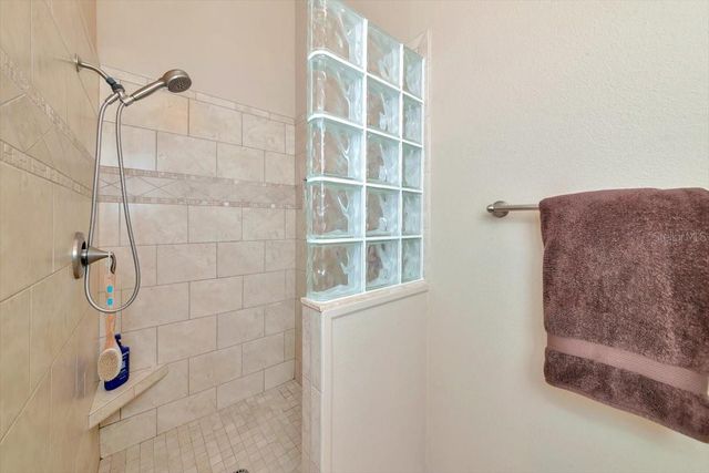 1240 SPOONBILL LANDINGS CIRCLE, Bradenton, FL 34209