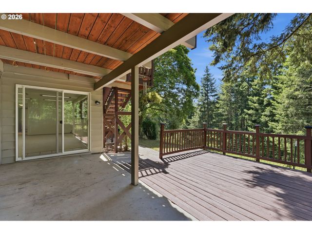 23757 Se SHADY VIEW Ln, Eagle Creek, OR 97022