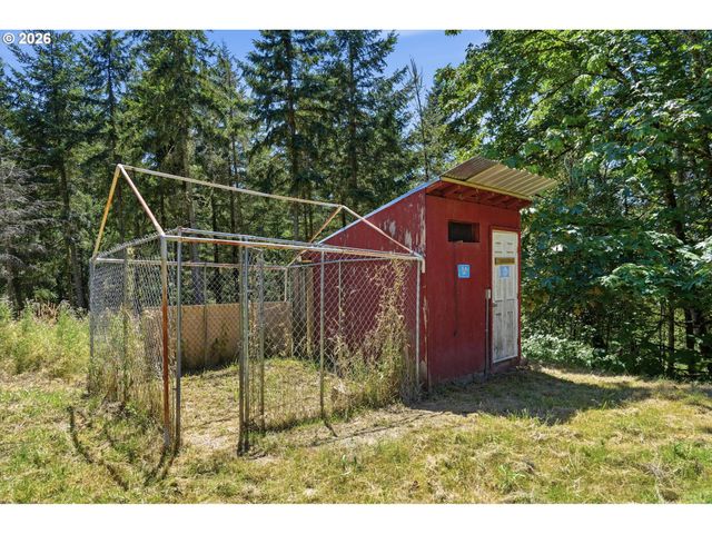 23757 Se SHADY VIEW Ln, Eagle Creek, OR 97022