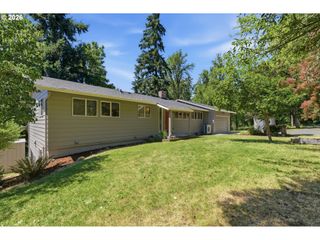 23757 Se SHADY VIEW Ln, Eagle Creek, OR 97022
