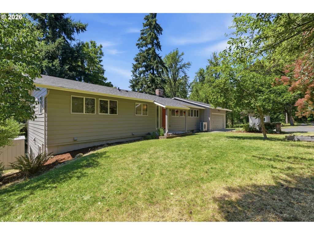 23757 Se SHADY VIEW Ln, Eagle Creek, OR 97022