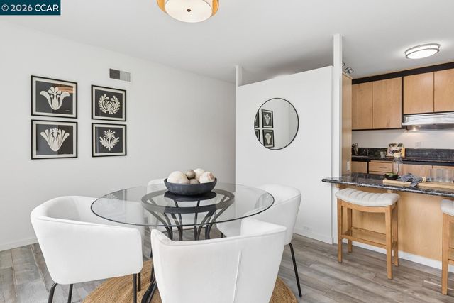 3945 Harrison Street 23, Oakland, CA 94611