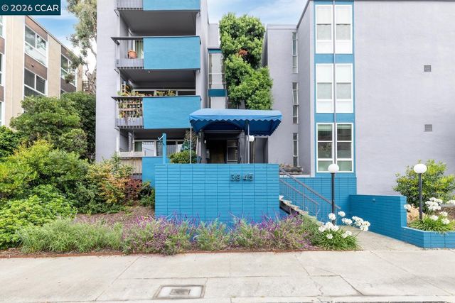 3945 Harrison Street 23, Oakland, CA 94611
