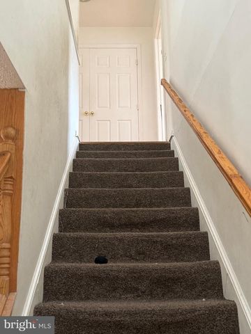 1 CARROLL DR, Stafford, VA 22554