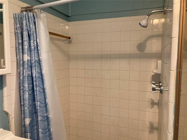 3421 35TH STREET N A, St Petersburg, FL 33713