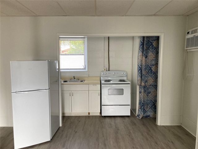 3421 35TH STREET N A, St Petersburg, FL 33713