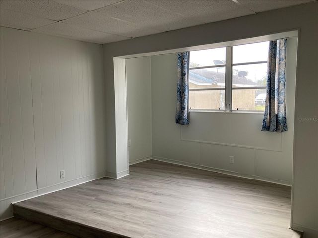 3421 35TH STREET N A, St Petersburg, FL 33713