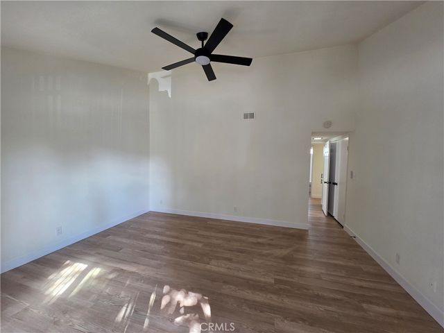 405 16th Street B, Huntington Beach, CA 92648