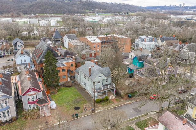 3711 Morris, Cincinnati, OH 45226