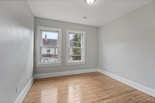 3711 Morris, Cincinnati, OH 45226