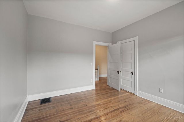 3711 Morris, Cincinnati, OH 45226