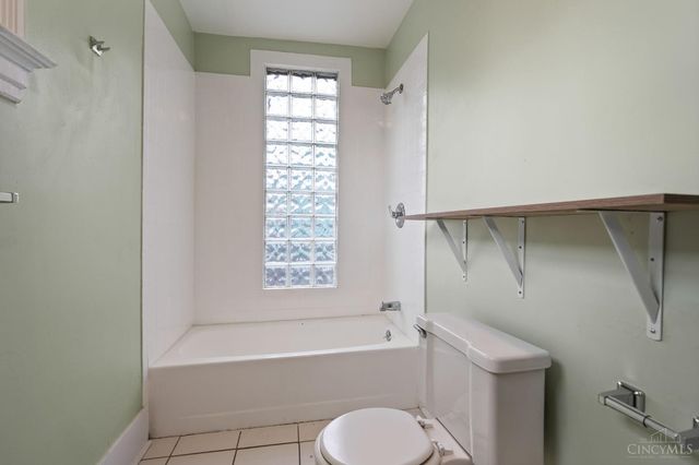 3711 Morris, Cincinnati, OH 45226