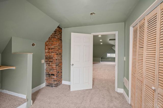 3711 Morris, Cincinnati, OH 45226