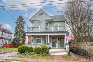 3711 Morris, Cincinnati, OH 45226