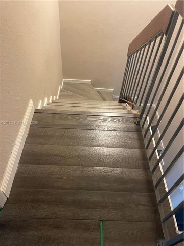 9810 NW 10th St 88, Pembroke Pines, FL 33024